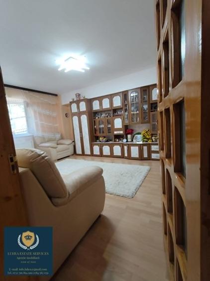 Apartament cu 3 camere decomandat în Centrul Civic