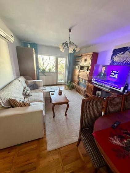 Apartament cu 4 camere decomandat, mobilat în Mărăști
