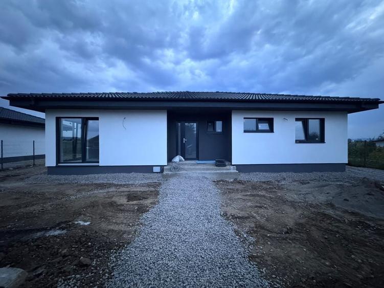 Casă cu 4 camere în Hărman