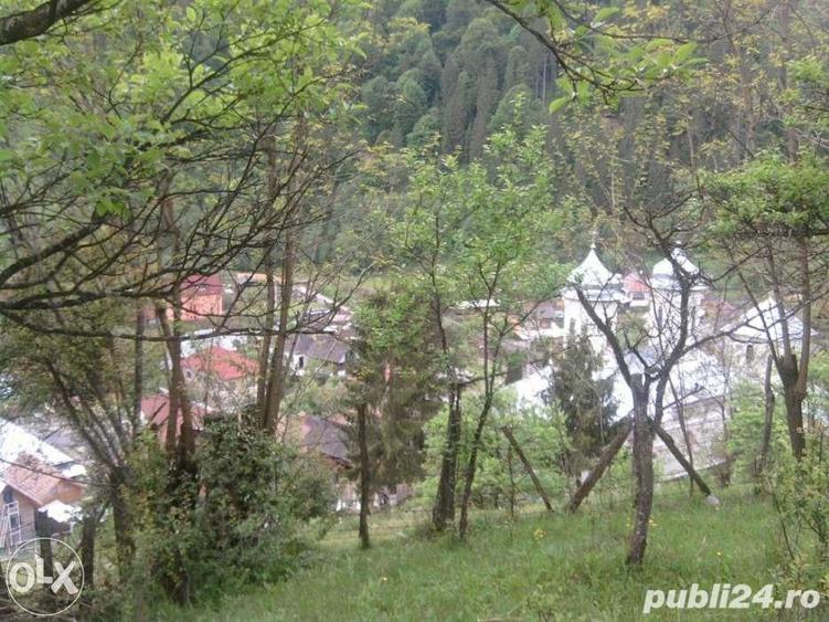 Teren de 5062 mp, în Voineasa