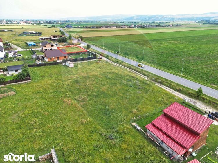 Teren intravilan cu dublu front stradal I Poiana Craitelor I Bod - 7