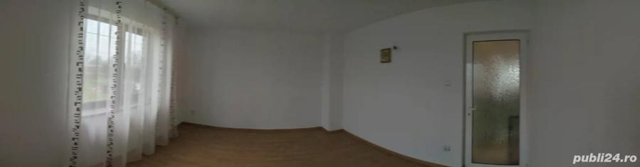 Casă cu 5 camere cu Teren 1340 Mp în Radu Negru