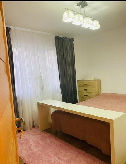 Apartament cu 3 camere decomandat în Giulești