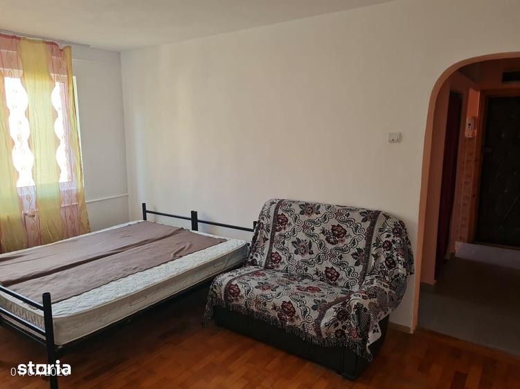 Apartament cu 2 camere nedecomandat în Central