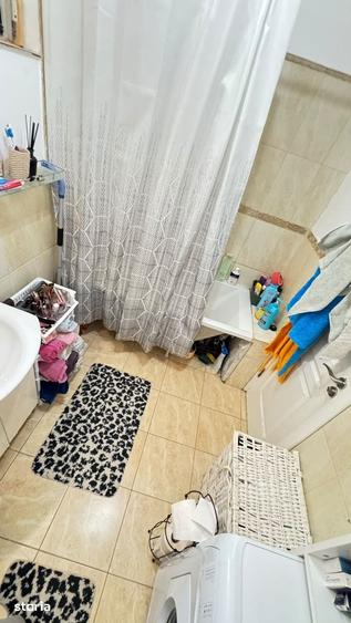 Casă cu 4 camere cu Teren 241 Mp în Central