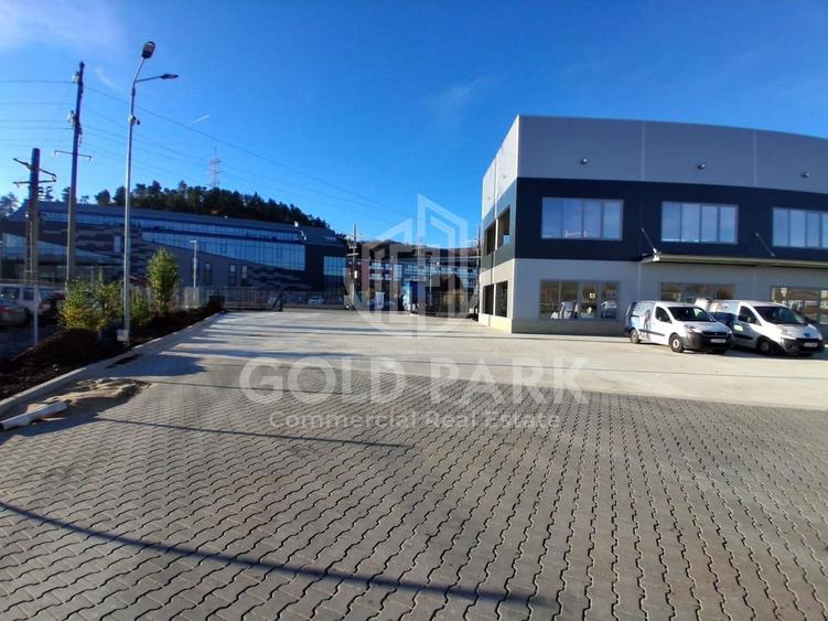 Spațiu industrial, de 1,000 mp, în Gilău
