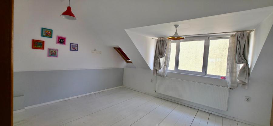 Penthouse cu 4 camere decomandat în Andrei Mureșanu