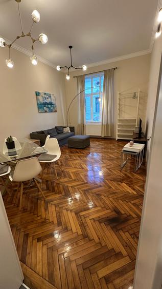 Apartament cu 2 camere decomandat în Ultracentral
