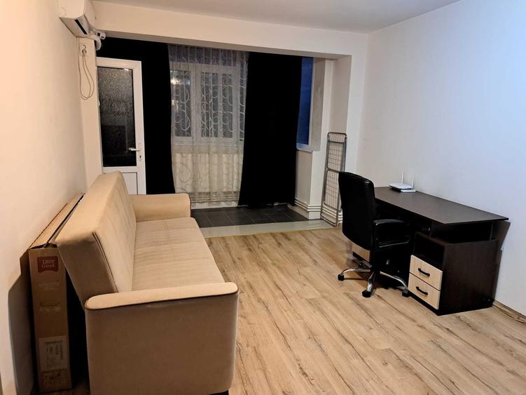 Apartament cu 2 camere semidecomandat în Mazepa 1