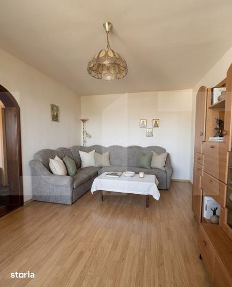 Apartament cu 4 camere în Micălaca