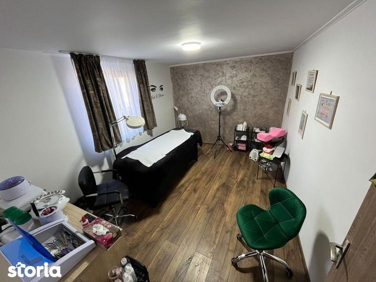 Casă cu 4 camere cu Teren 180 Mp în Central