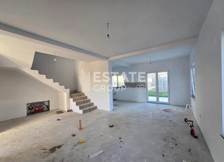 Casă cu 5 camere cu Teren 350 Mp în Giarmata
