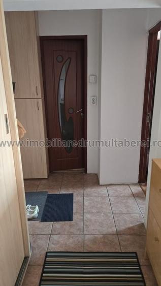 Apartament cu 2 camere decomandat în Drumul Taberei