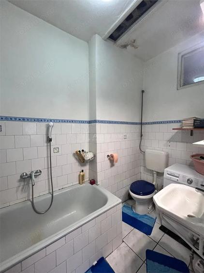 Apartament cu 3 camere decomandat în Luncă