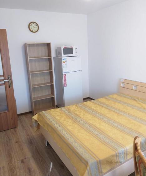 Garsonieră semidecomandată în Calea București