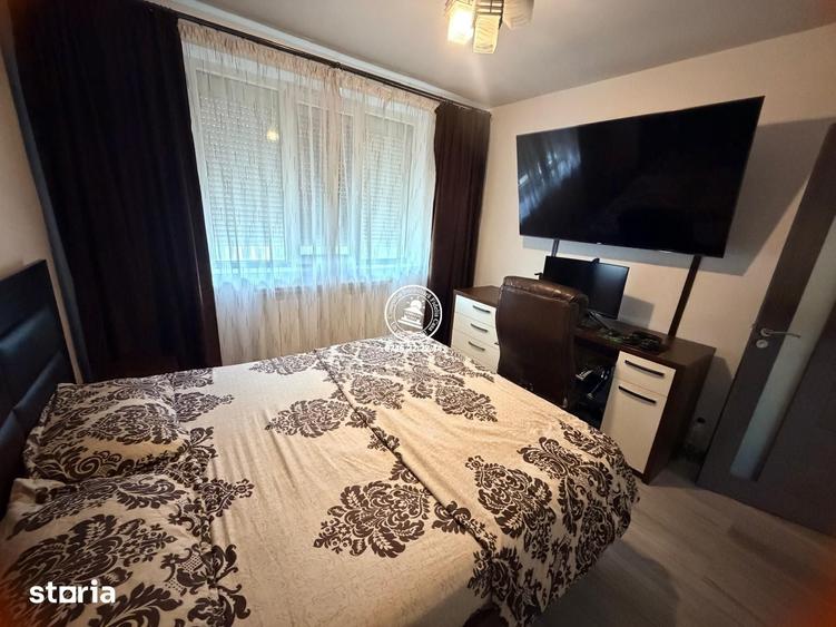 Apartament cu 3 camere decomandat în Alexandru cel Bun