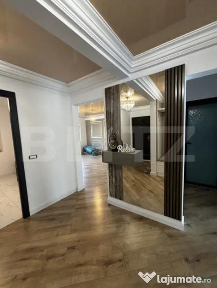 Apartament cu 4 camere decomandat în Semicentral