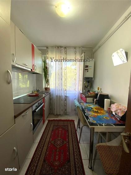 Apartament cu 2 camere semidecomandat în Titulescu