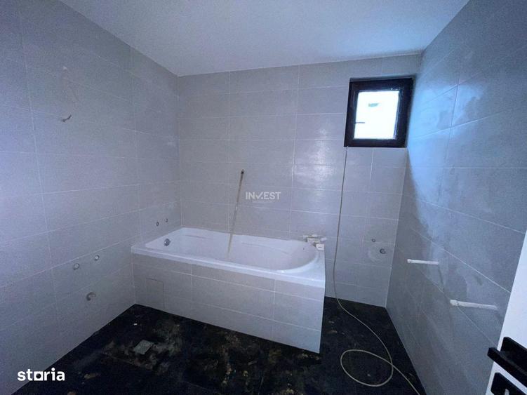 Casă cu 4 camere cu Teren 420 Mp în Păcurari
