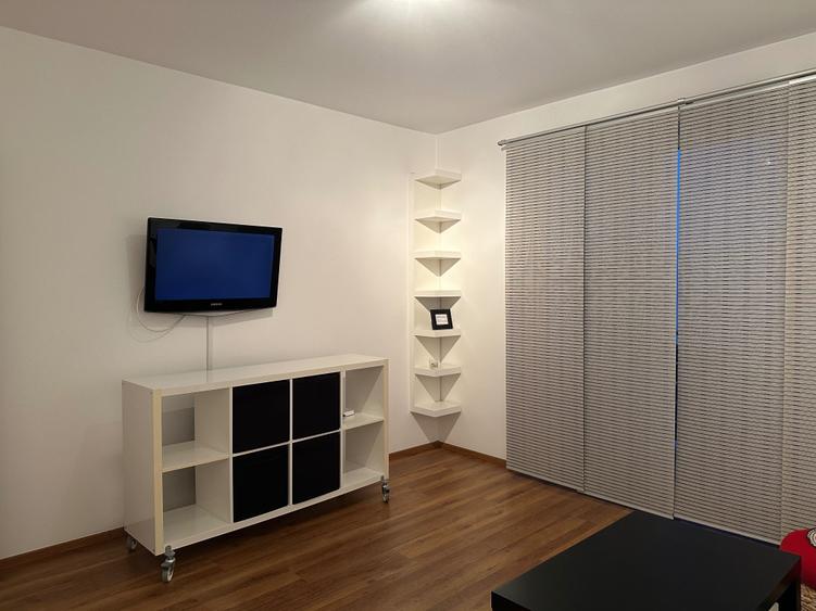 Inchiriez apartament 2 camere - 4