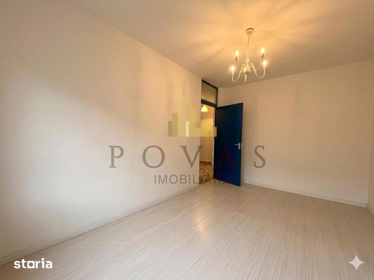 Apartament cu 3 camere semidecomandat în Rahova