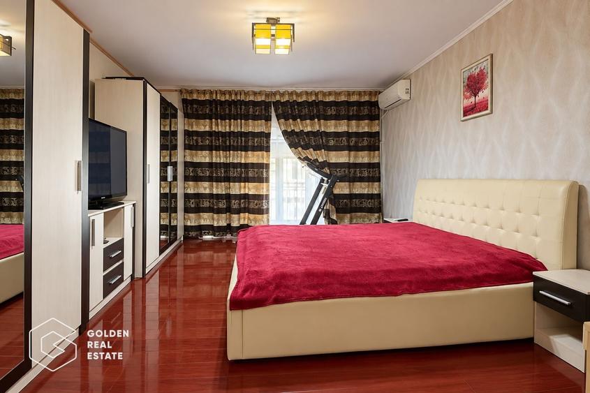 Casă individuală cu 6 camere cu Canalizare în Ultracentral
