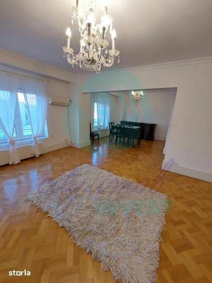 Apartament cu 4 camere decomandat, mobilat în Centrul Civic