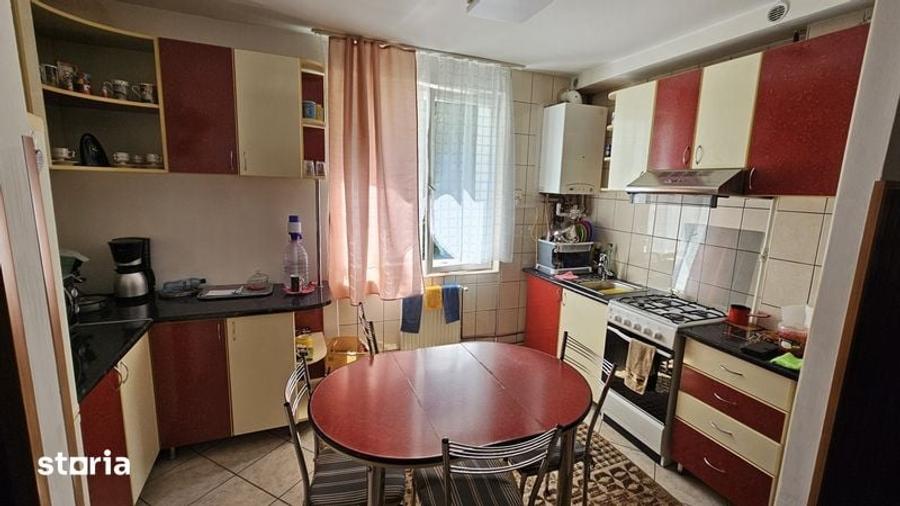Apartament cu 3 camere în Libertății