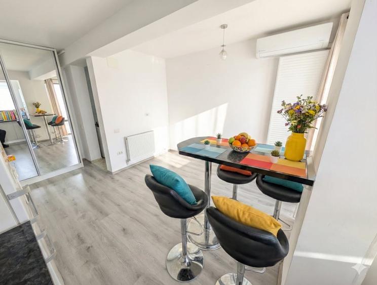 Apartament cu 2 camere, mobilat în Odăi