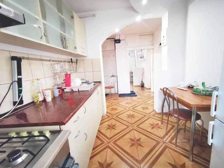Apartament cu 2 camere decomandat în Lujerului