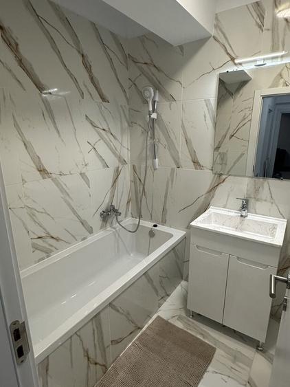Apartament cu 2 camere decomandat în Berceni