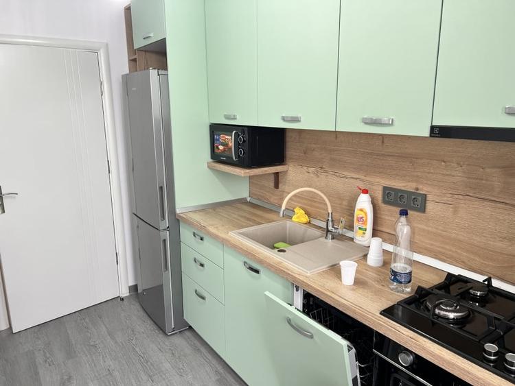 Apartament cu 2 camere decomandat, mobilat în Mihai Viteazul