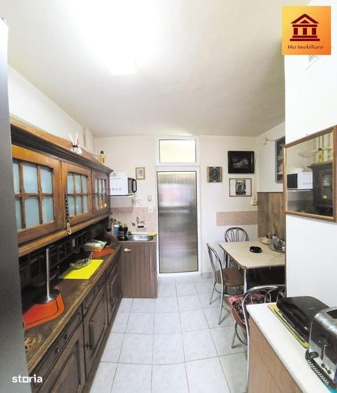Apartament 3 camere Zona Intim ( etaj 2 , 100 mp) - 8