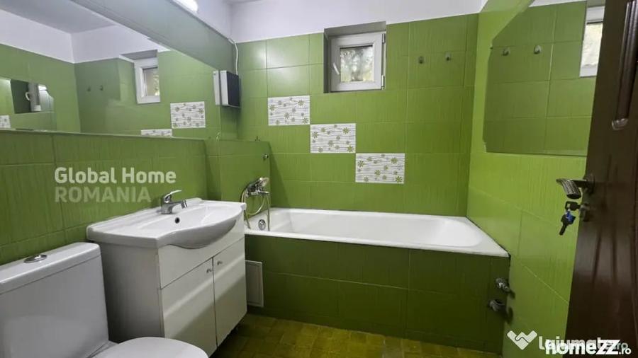 Apartament cu 4 camere semidecomandat în Pantelimon