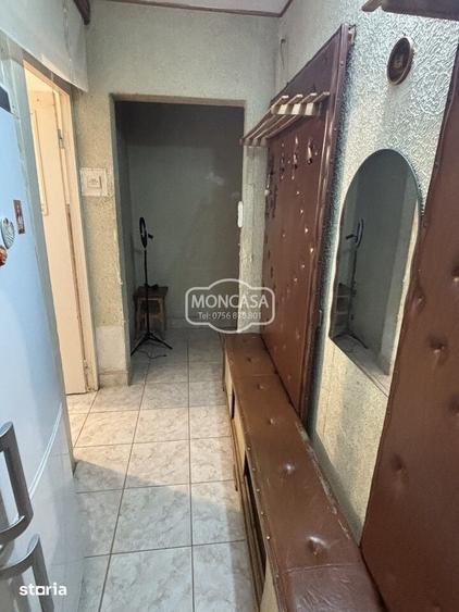 Apartament cu 2 camere nedecomandat în Central