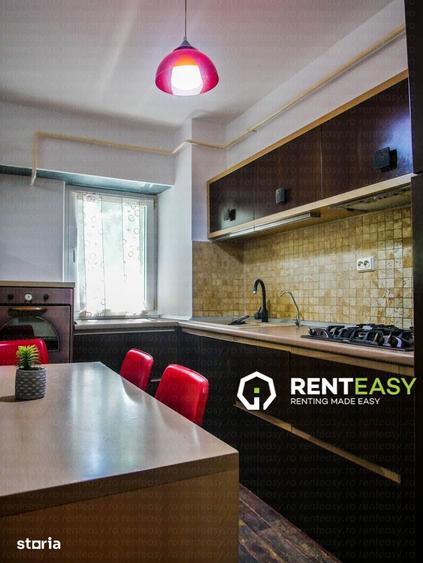 Apartament cu 3 camere situat in zona Podu de Fier - 3