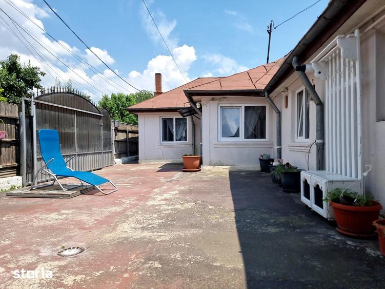 Casă cu 2 camere cu Teren 202 Mp în Central