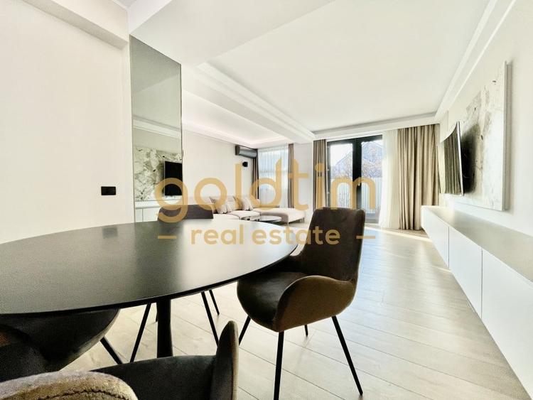Duplex cu 5 camere cu Canalizare în Băneasa