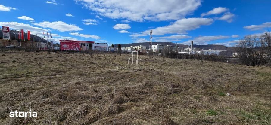 Spațiu comercial, de 4,019 mp, în Central