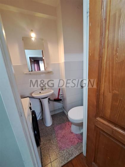 Apartament cu 3 camere decomandat în Semicentral