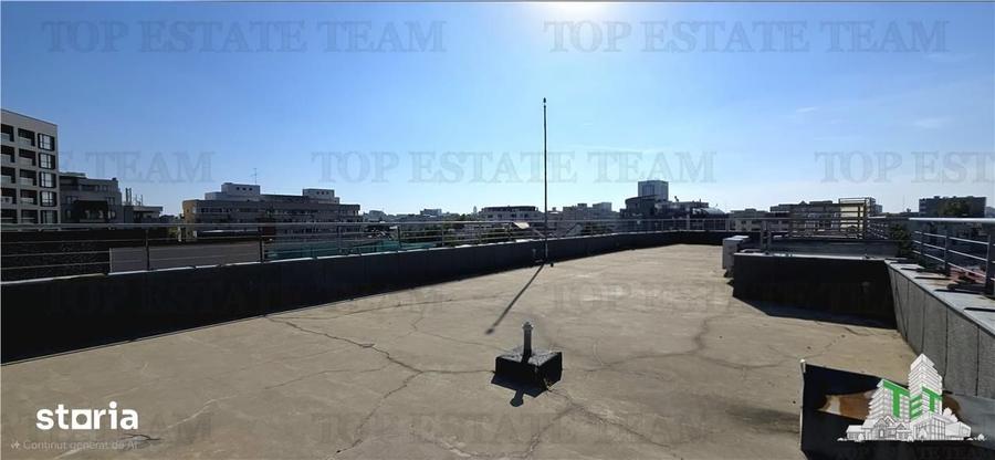 Apartament cu 4 camere decomandat, mobilat în Polonă