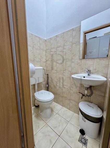 Spațiu comercial, de 108 mp, în Complex Studențesc