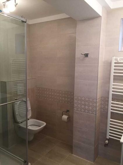 Apartament cu 3 camere semidecomandat în Primăverii