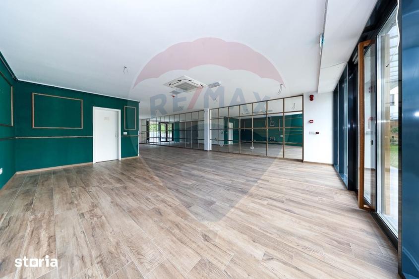 Spațiu comercial, de 78 mp, în Noua