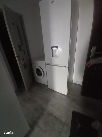 Garsonieră decomandată în Central