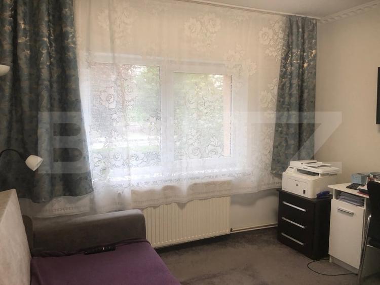 Apartament cu 3 camere decomandat, mobilat în Micro 17