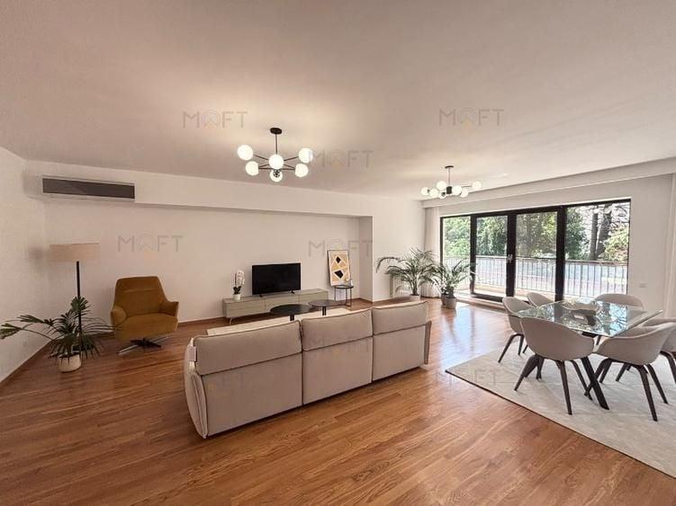 Apartament cu 4 camere decomandat, mobilat în Kiseleff