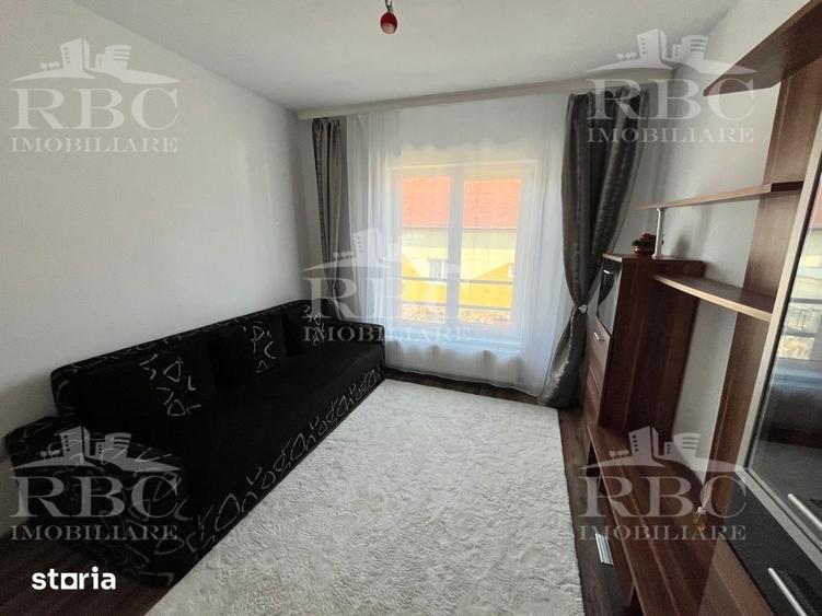 Casă cu 5 camere cu Canalizare în Iris