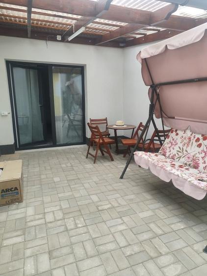 Casă cu 3 camere în Central