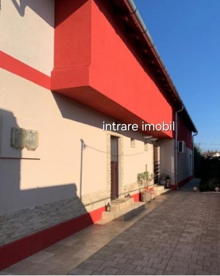 Casă individuală cu 5 camere cu Teren 580 Mp în Dumbrăvița